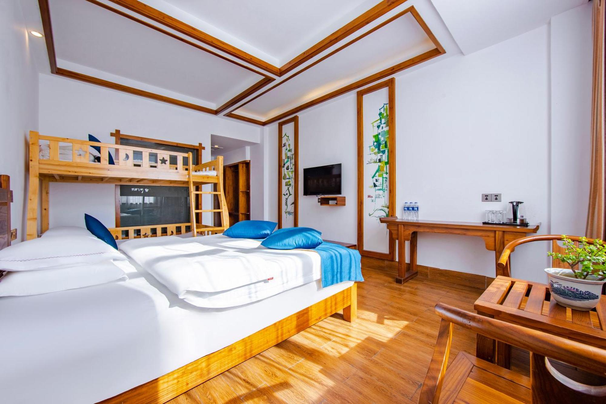 Guihua Road 106Th Hostel Čang-ťia-ťie Exteriér fotografie