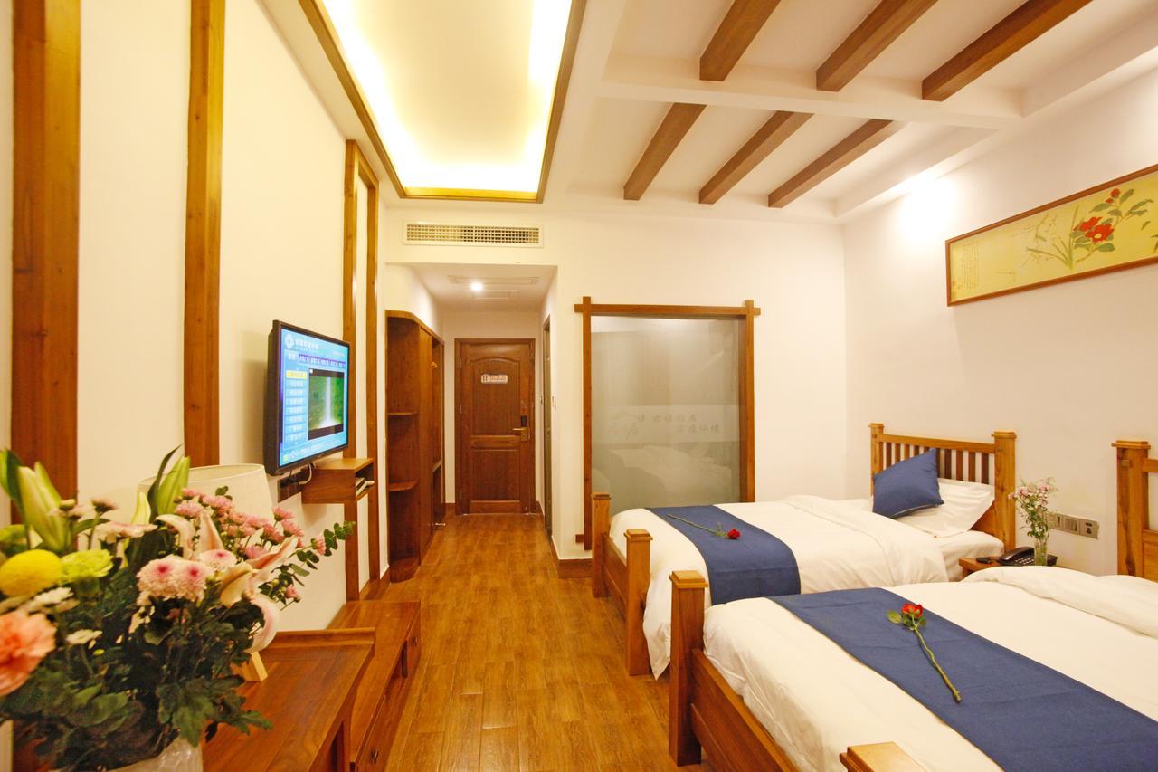 Guihua Road 106Th Hostel Čang-ťia-ťie Exteriér fotografie