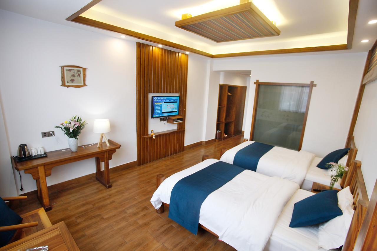 Guihua Road 106Th Hostel Čang-ťia-ťie Exteriér fotografie